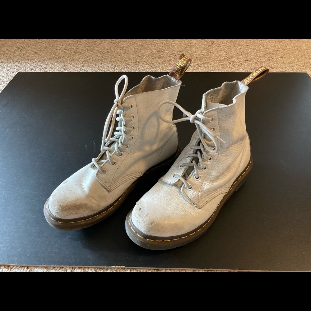 Pascal Dr. Martens White